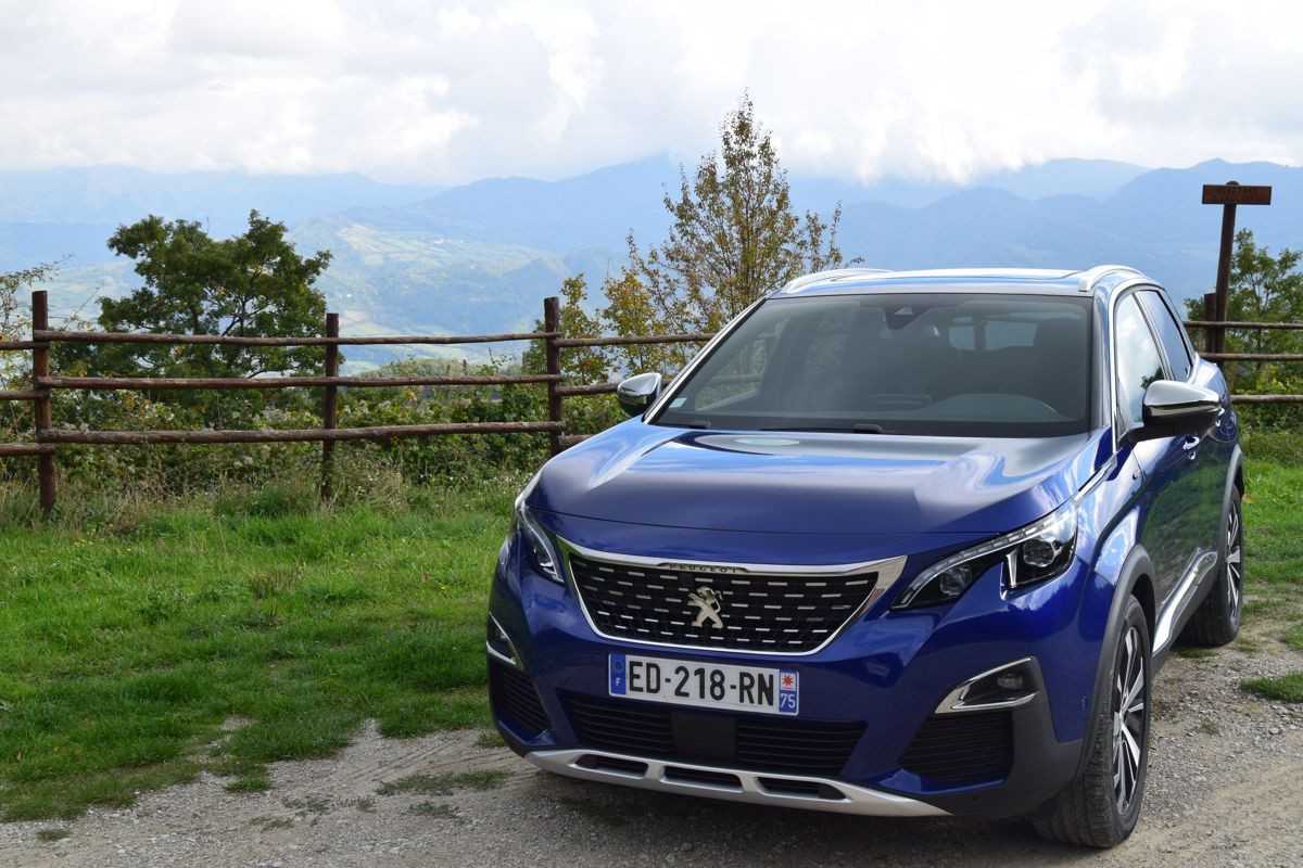 Peugeot 3008 SUV (2016 - ) Review