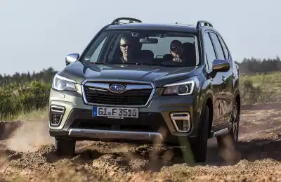 Subaru Forester e-Boxer (2018 - ) Review
