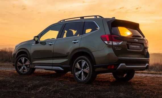 Subaru Forester e-Boxer Review