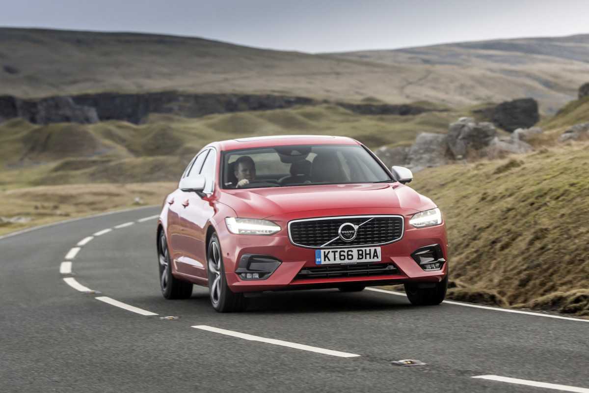 Volvo S90 R-Design (2016 - ) Review