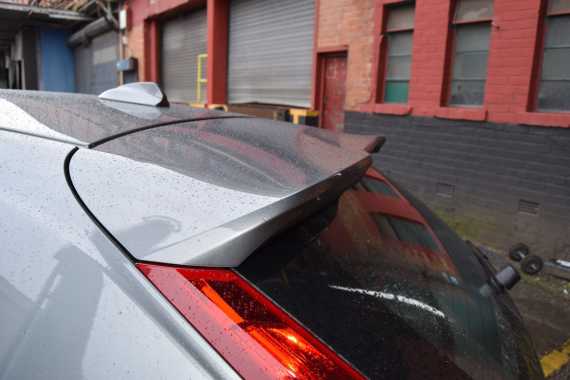 Volvo V40 2017 Review