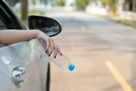 Higher Penalties for Motorists That Throw Litter from Vehicles Image 0