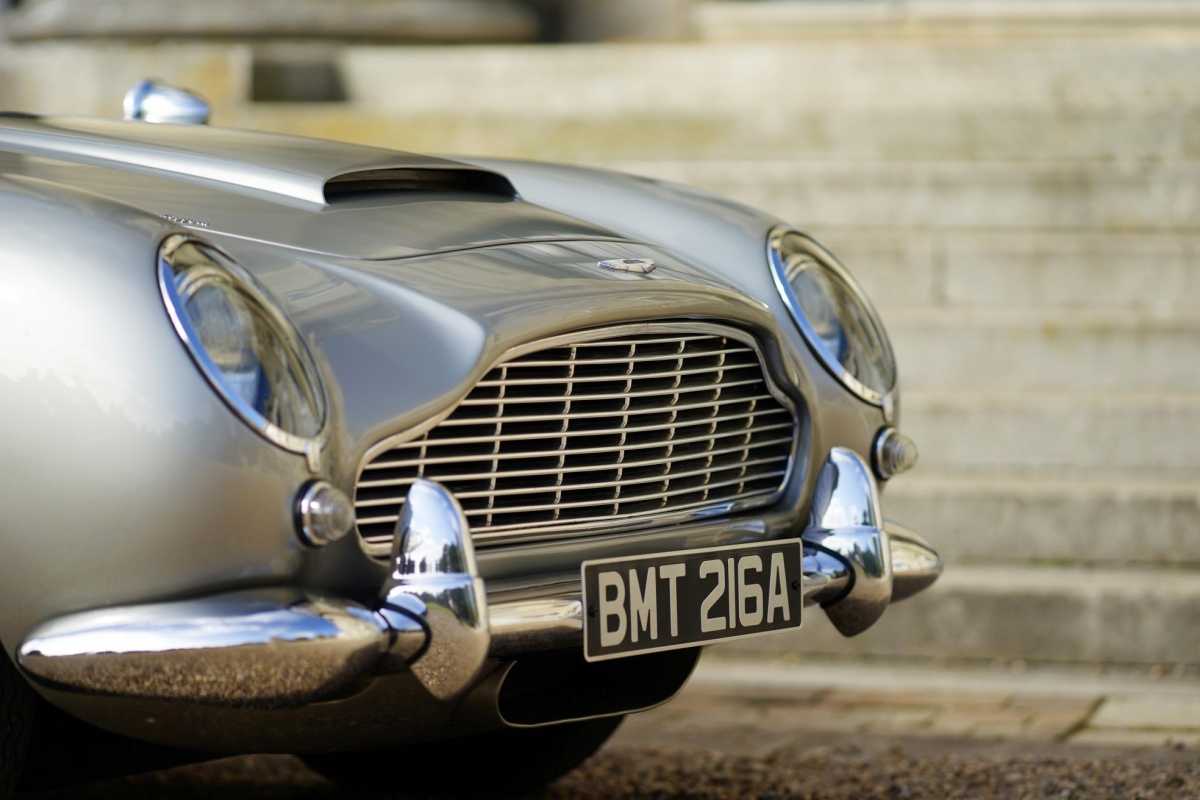 Aston Martin to Build Iconic DB5s Equipped with 007's Favourite Gadgets and a £2.75 Million Price Tag
