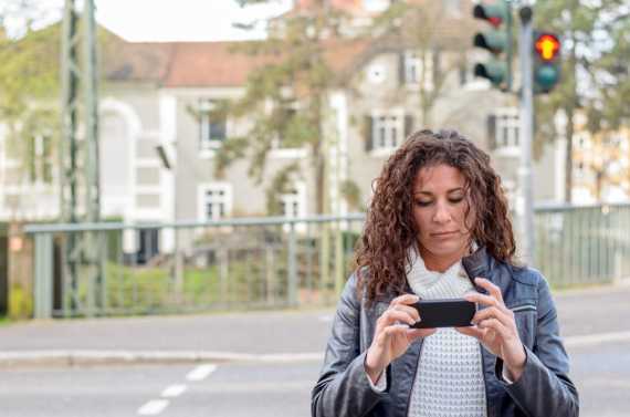 Could These Be the Most Annoying Pedestrian Habits? Image 1