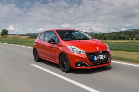 Get 2 Services for Only £99 via Peugeot Summer Drive Image 3