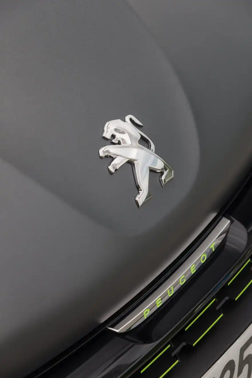 Get 2 Services for Only £99 via Peugeot Summer Drive