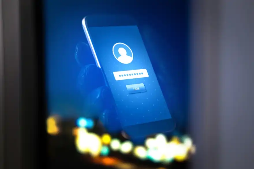 Drivers to Avoid Scams & Stay Safe Online