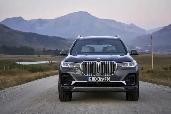 BMW’s New Flagship X Model - The BMW X7 Image 1