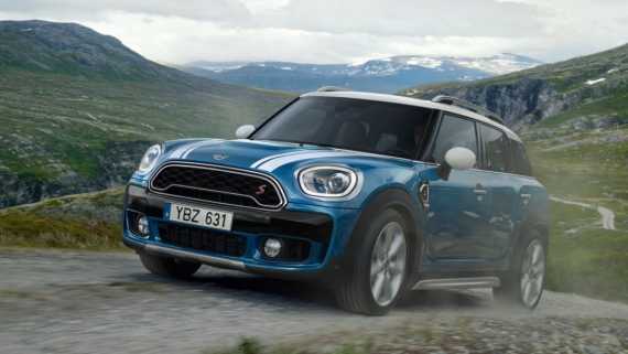 Whether You’re Looking For City Thrills or a Big Adventure, There’s a MINI to Suit You Image 1