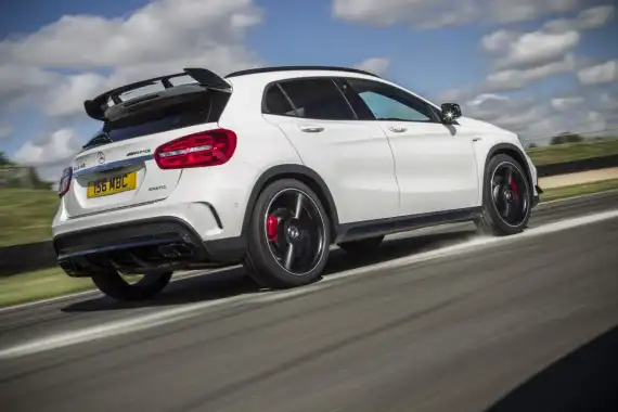 The Globe’s Most Dangerous Speeders Exposed Image 10