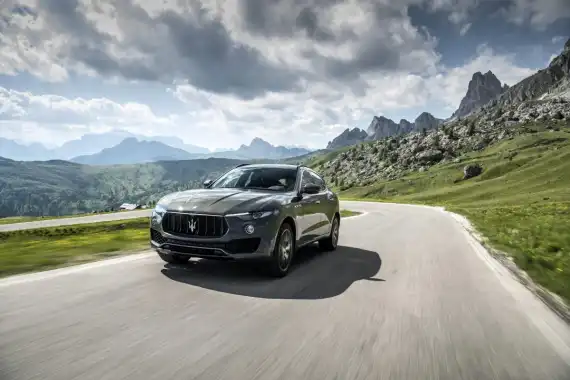 Explore the new Maserati Levante and Ghibli Image 1