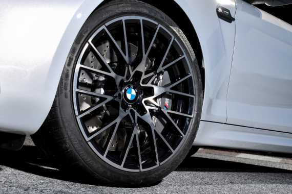 BMW Tease the Brand New 2-Series Gran Coupe Image 0