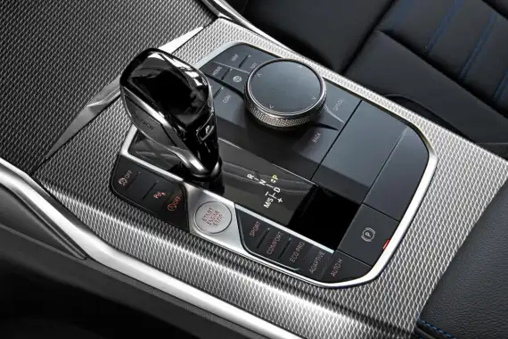 Design A Brand New 2019 BMW 3 Series Image 2