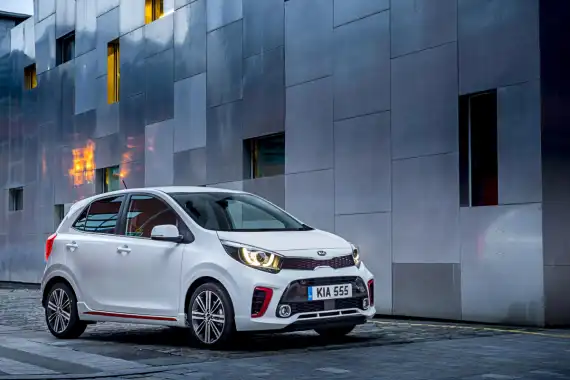 5 of the Hottest Hatch Scrappage Deals Image 12