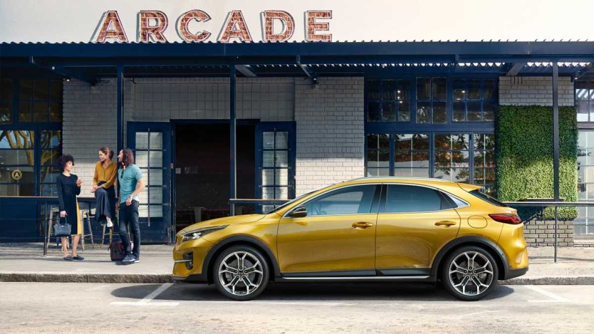KIA Launch their New XCEED Crossover