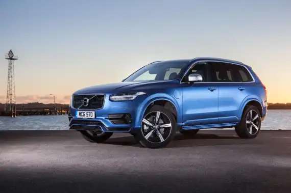 Experience the Award Winning Volvo XC Hybrid range Image 2