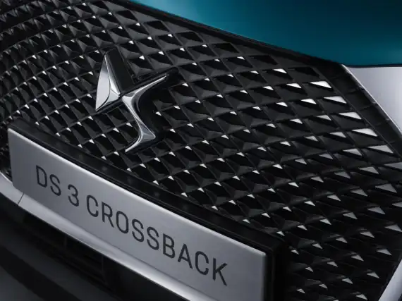 The new DS 3 Crossback is Available to Order in the UK Image 5