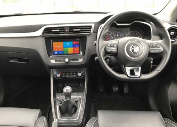 Meet the New MG ZS With a Big Warranty and a Small Price Image 7