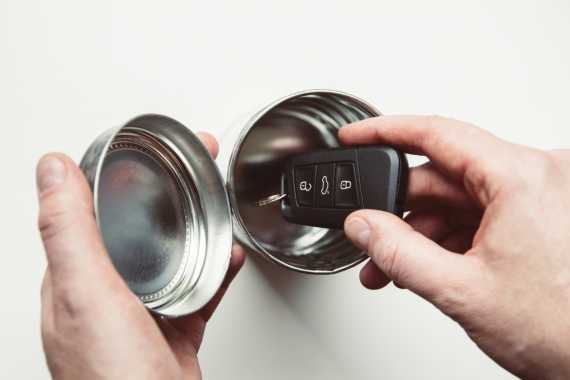 Manufacturers Hit Back at Keyless Car Theft Image 0