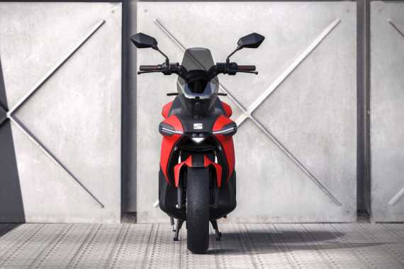 SEAT to Diversify Their Lineup with an eScooter Image 1
