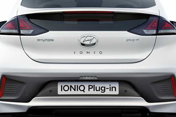 Hyundai IONIQ Hybrid £1,000 Saving in Test Drive and Buy Scheme Image 2