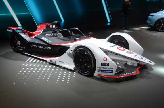 Porsche 99X Enters Formula E Season Image 1
