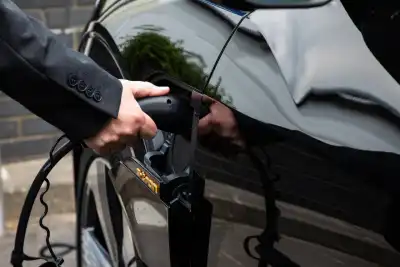 Demand For Electric Car Hits All-Time High in November