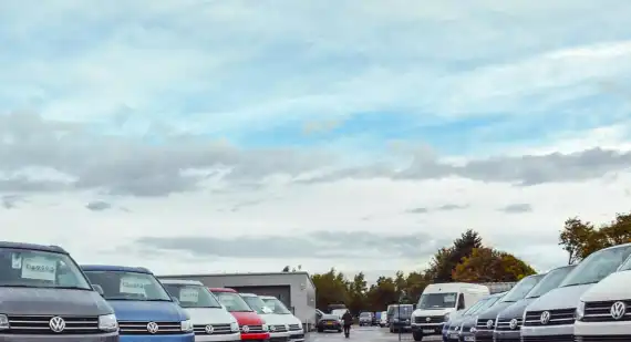 VW Commerical Vehicle Service Promise & Price Match Image