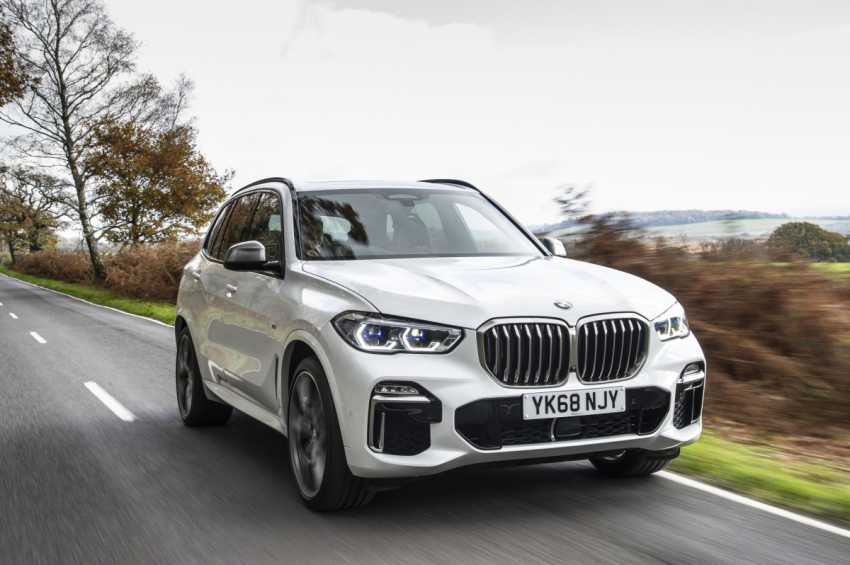 BMW Launch Three-Pronged Attack on the 2020 World Luxury Car Award