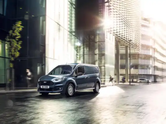 The Commercial Vehicle Market Grows and Ford Lead the Lineup Image