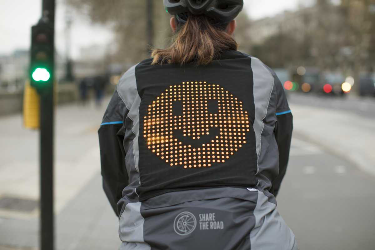Drivers & Cyclists Communicate via Ford Emoji Jacket: Road Safety
