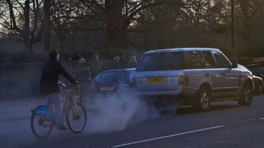 The Ban on Polluting Cars Is Brought Forward to 2035
