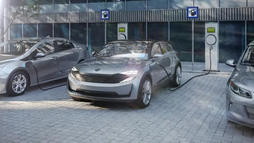 Drivers flock to electric cars in 2020/2021