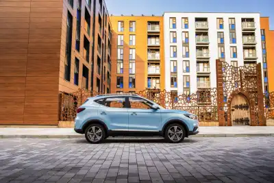 MG Donate a Fleet of 100 ZS EV’s to NHS Staff