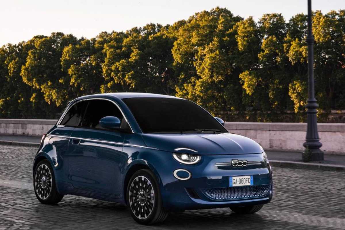 New Fiat 500 la Prima Hatchback Now Available In UK