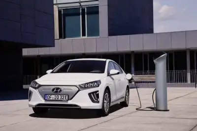 Hyundai Ioniq Electric (2016 - ) Review