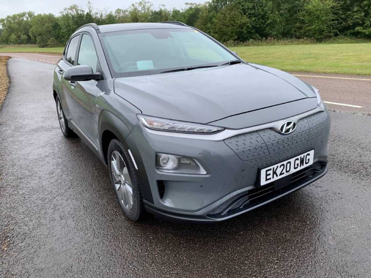 Hyundai Kona Electric Premium SE (2018 - ) Review