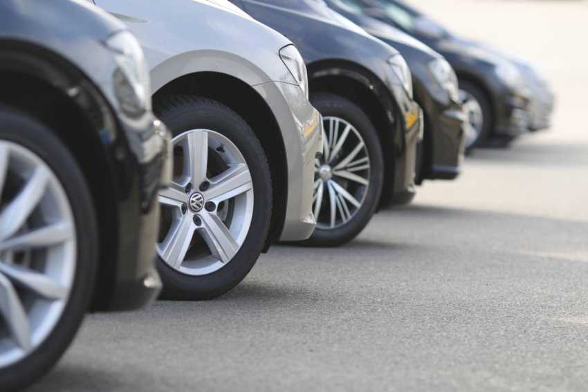 70-Plate Cars Being Sold as Pre-Registered with 40% Discounts in the UK