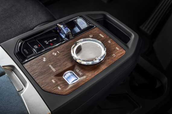 New BMW iX: Fast, Stylish, Electric Sports Activity Vehicle Image
