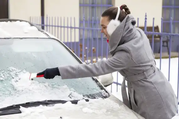 Warning: Clear Windscreen This Winter Or Face £2,500 Fine Image