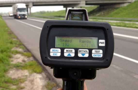 New Speed Gun: Drivers Caught From 750 Metres Day & Night Image