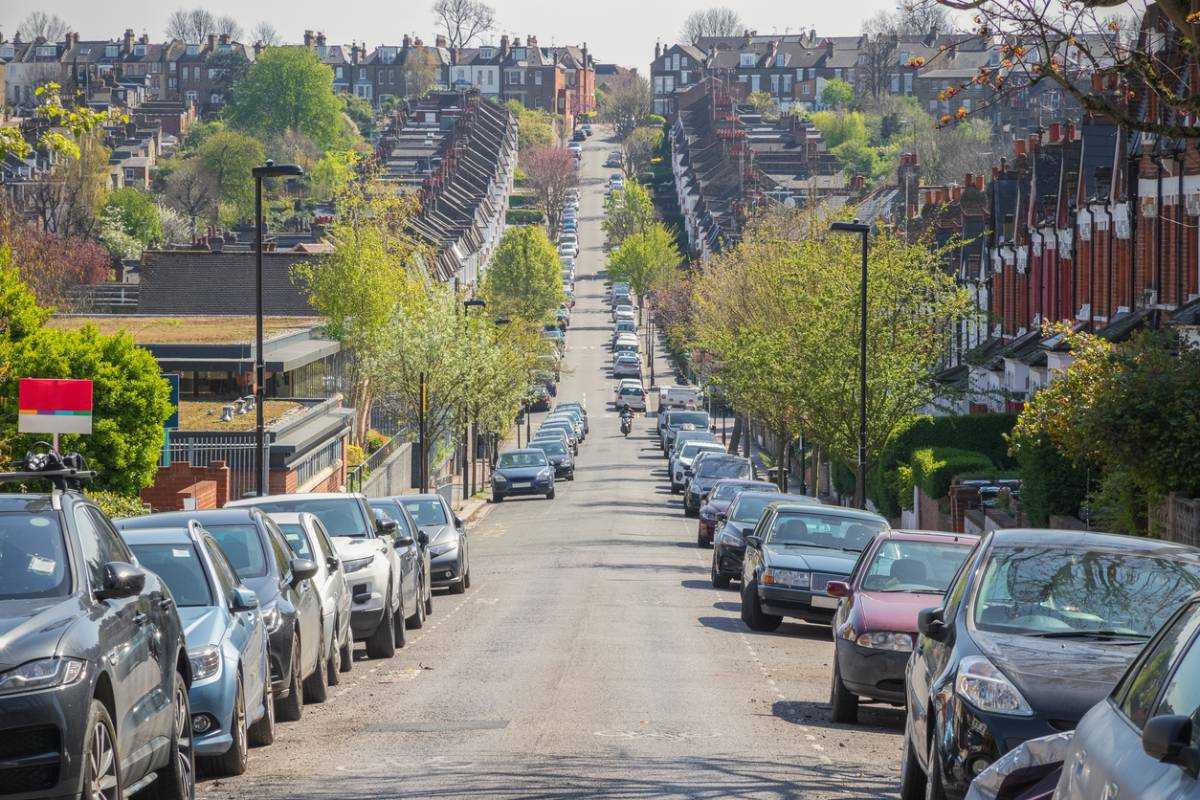 Earn Thousands: Rent Out A Parking Space On Your Driveway