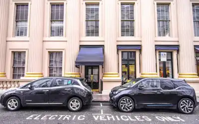 Beware: Park Non Plug-in Car In Electric Charge Bay & Face Fine?