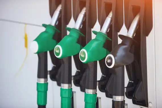 UK Fuel Prices Plummet In March 2020 (Biggest Drop In 12 Years Image
