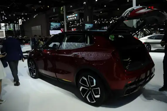 Are rival car brands about to start sharing showrooms? Image