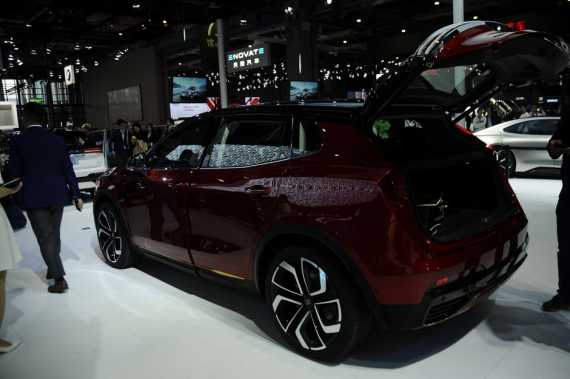 Are rival car brands about to start sharing showrooms? Image