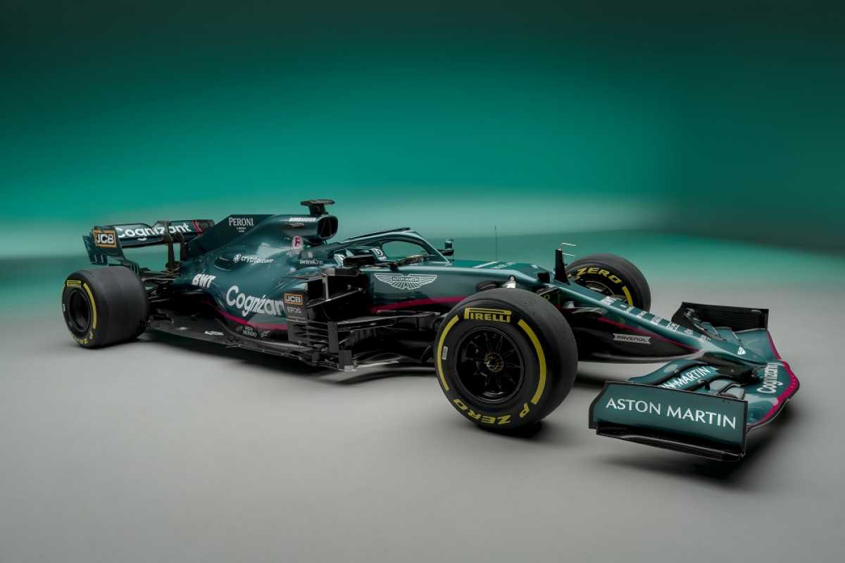 Aston Martin unveils stunning new F1 car