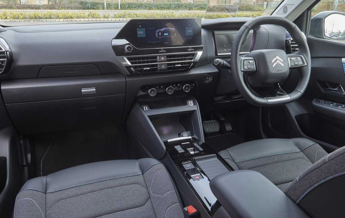 New Citroen e-C4 (2020 - ) Review
