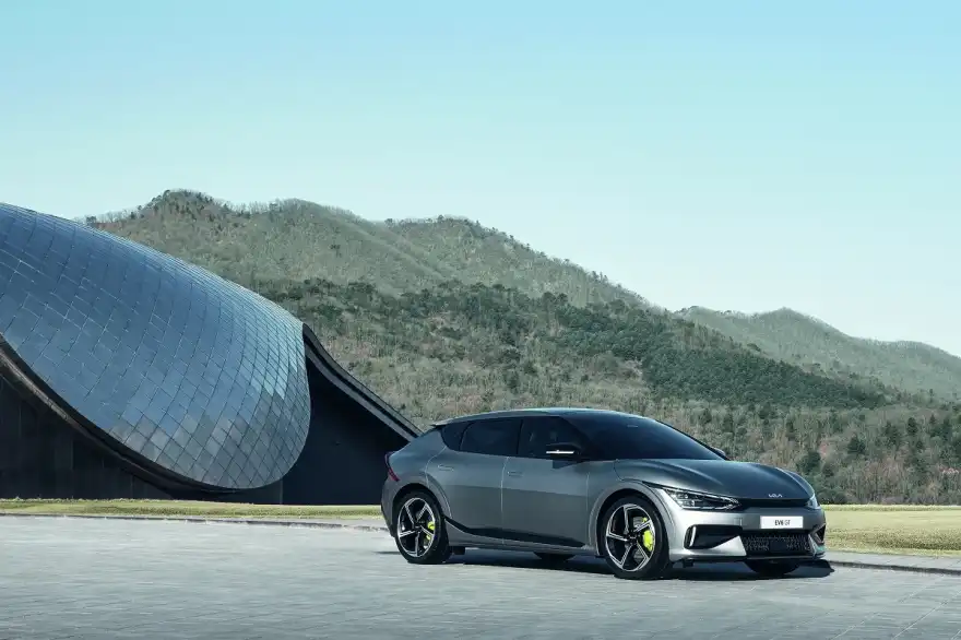 Kia EV6 Preview: Fast, practical, electric crossover for 2021