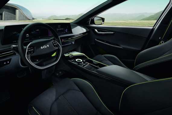 Kia EV6 Preview: Fast, practical, electric crossover for 2021 Image